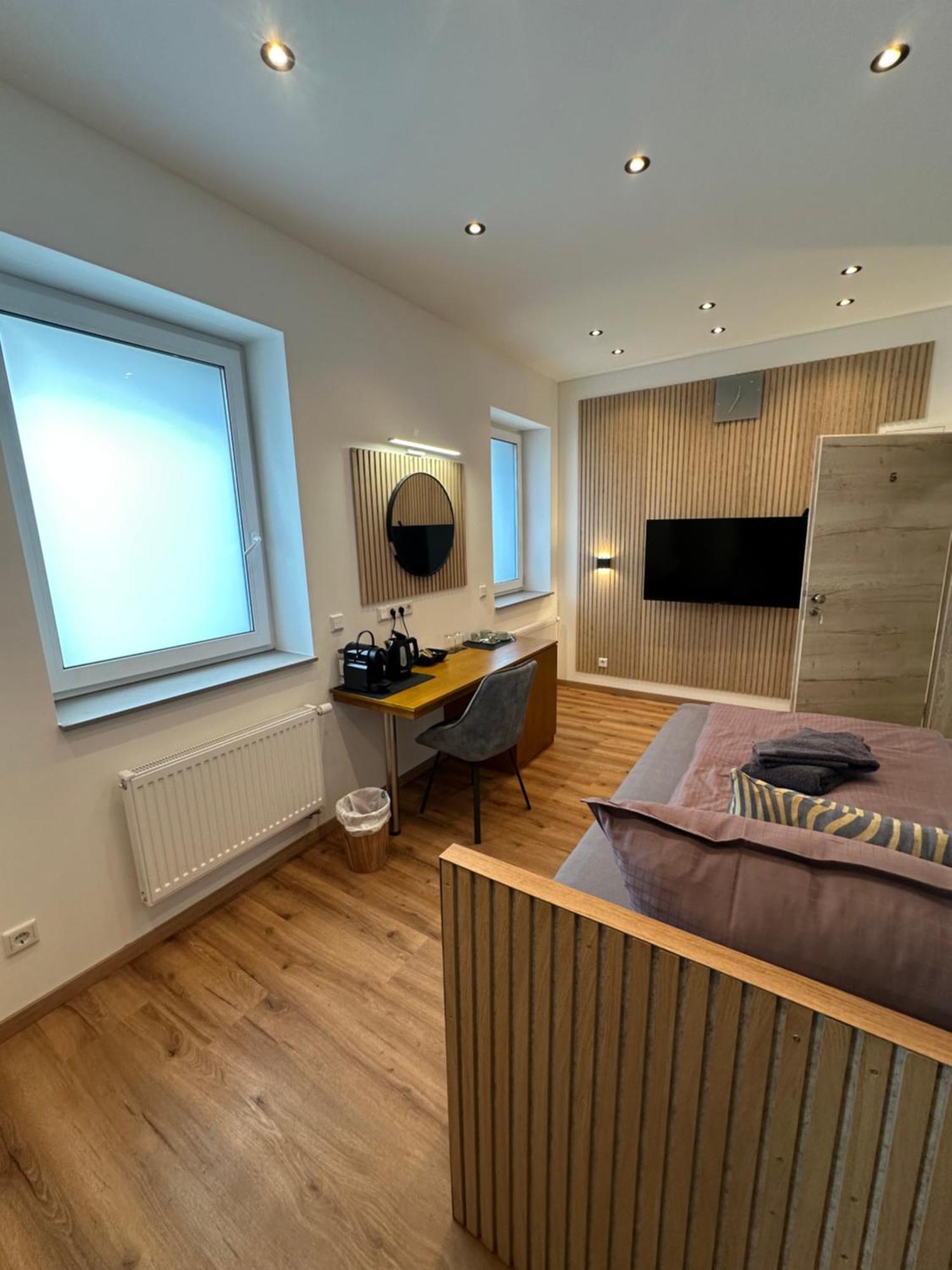 Artemis Zimmervermietung 5 Ein Bettzimmer Sundern Exterior foto